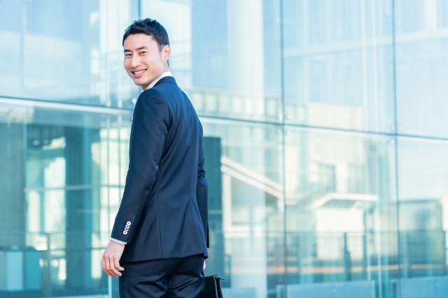 WebデザイナーからWebディレクターをめざす！必要なスキルとは？