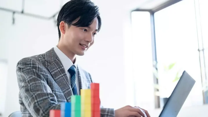 「現在はフリーランス」「有名サイトで奮闘中」…リバミーで活躍したWebディレクターのプロフィール