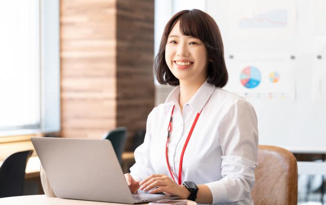 フロントエンドエンジニアの市場価値はどこで差がつく？ 「稼げる人材」「フツーの人材」の違いをチェック